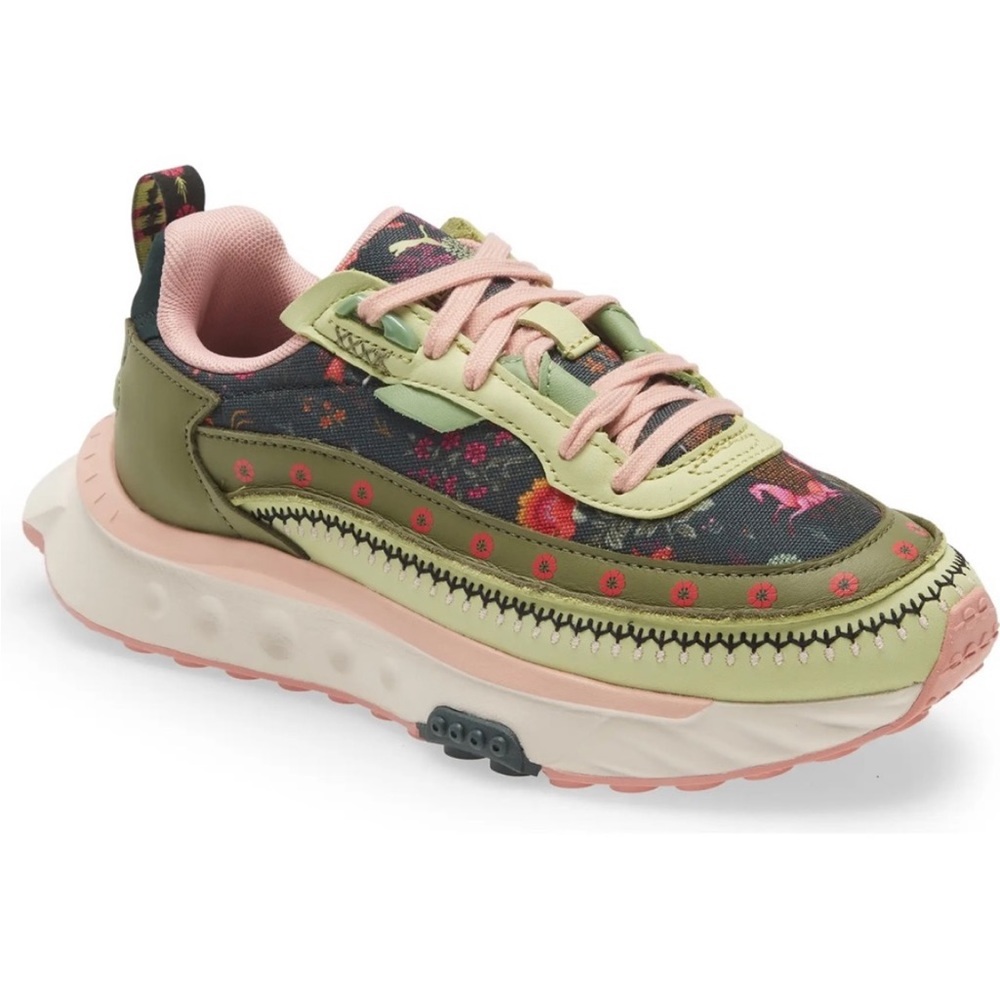 🦄 Wild Rider 2 Liberty x Puma sneaker green pink size 8 EUC